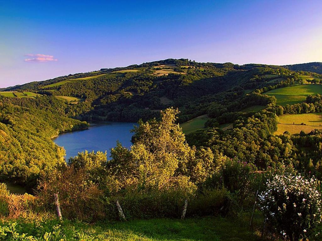 Auberge Du Lac Mandailles  Екстериор снимка